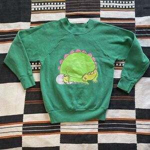 Vintage 80’s Pannill Kids Graphic Crewneck Sweater. Dinosaurs! USA. S/M.